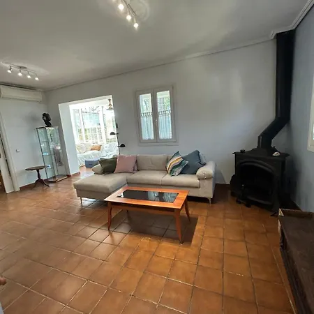 Con Vistas En Parcela Privada *