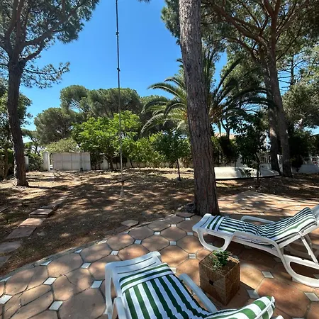 Con Vistas En Parcela Privada * הואלבה